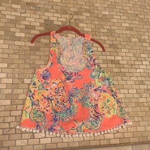 Lilly Pulitzer pink small top
Never washed never worn
